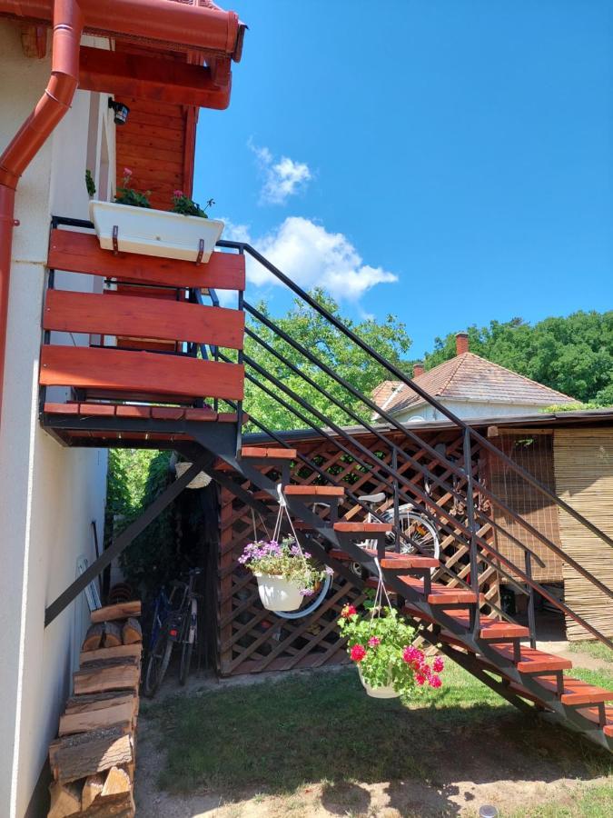 Apartment Kossuth Lajos Utca 73 Nabuka