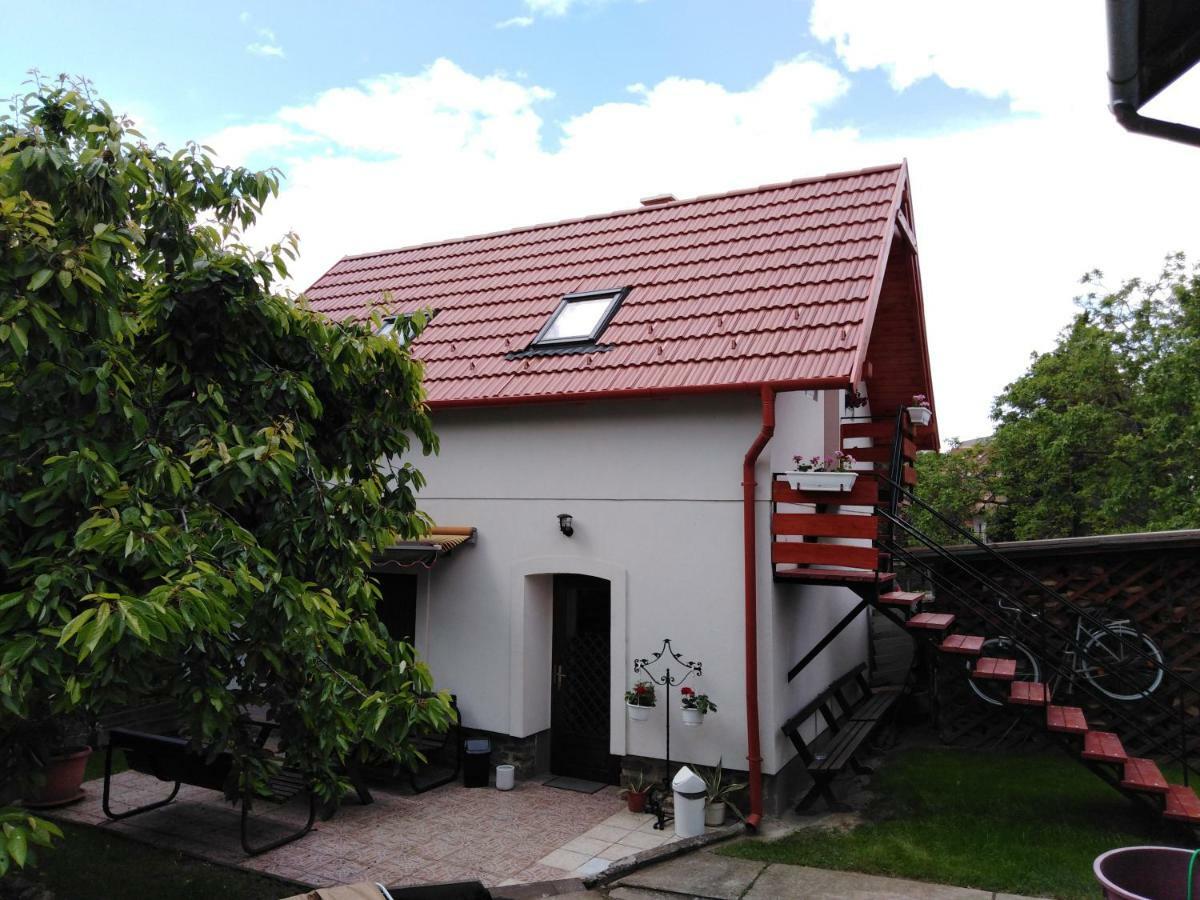Kossuth Lajos Utca 73 Nabuka